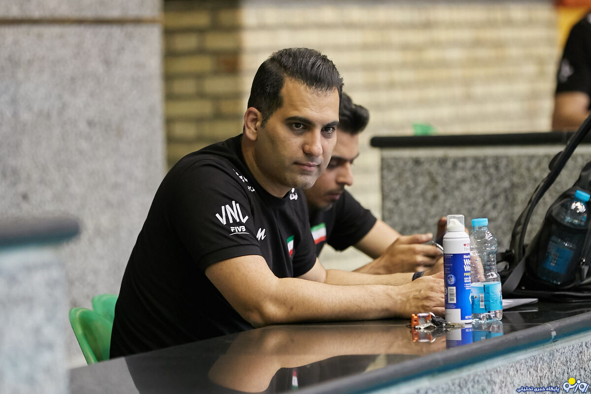 فیزیوتراپ تیم ملی والیبال