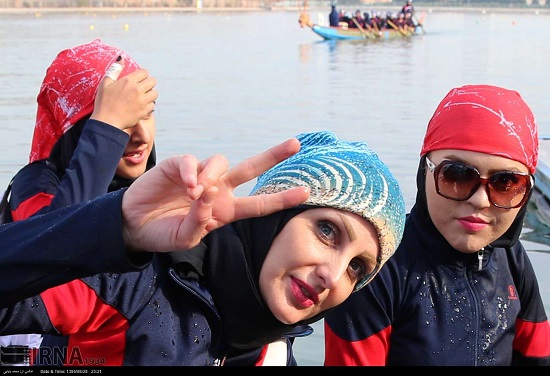 رقابت داغ دختران قایقران درتهران +گزارش تصویری