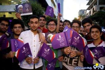 گزارش آسوشیتدپرس از تلاش روحاني براي متقاعد كردن راي هاي خاكستري گزارش آسوشیتدپرس از تلاش روحاني براي متقاعد كردن راي هاي خاكستري