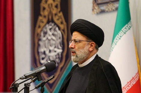 رئیسی: خود را موظف به دفاع از حقوق زنان می‌دانیم /  تولید واکسن ایرانی دشمن را عصبانی کرده
