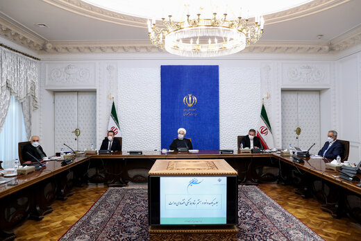 انتقاد روحانی از فضاسازی سیاسی علیه بازار سرمایه  / نیازمند آرامش و ثباتیم