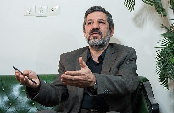 احمدینژاد آمده فضا را غبارآلود کند احمدینژاد آمده فضا را غبارآلود کند