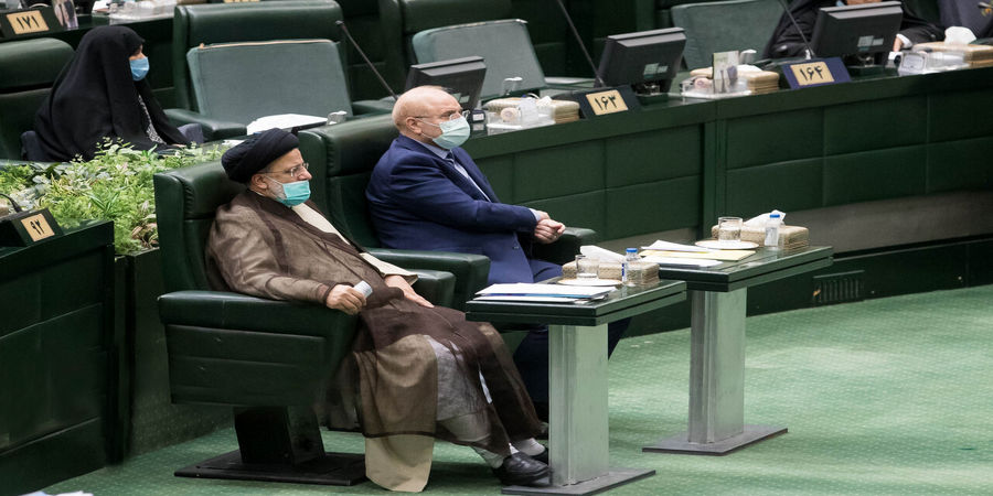 ‌صندلی خارج‌نشینان در بهارستان
