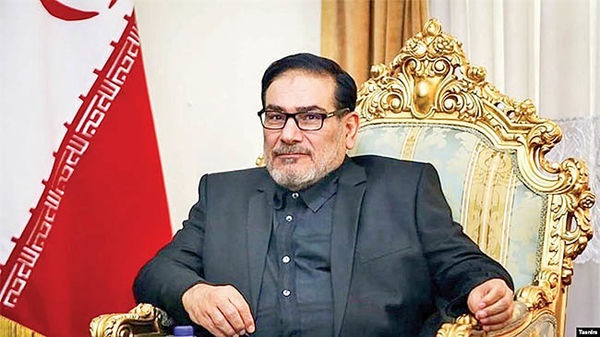 شمخانی: ملتی که هفتتیرکشان عالم را به پای میز مذاکره کشانده، شکست ناپذیر است شمخانی: ملتی که هفتتیرکشان عالم را به پای میز مذاکره کشانده، شکست ناپذیر است