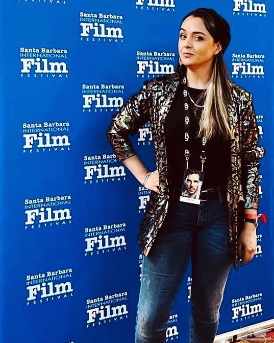 پوشش منشوری ترانه علیدوستی در امریکا/عکس پوشش منشوری ترانه علیدوستی در امریکا/عکس