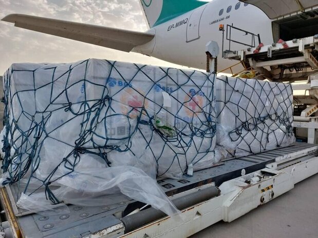 ششمین محموله واکسن کرونای هلالاحمر به کشور رسید ششمین محموله واکسن کرونای هلالاحمر به کشور رسید