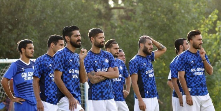فرهاد به محمود هم رحم نکرد؛ استقلال همچنان برنده می‌شود
