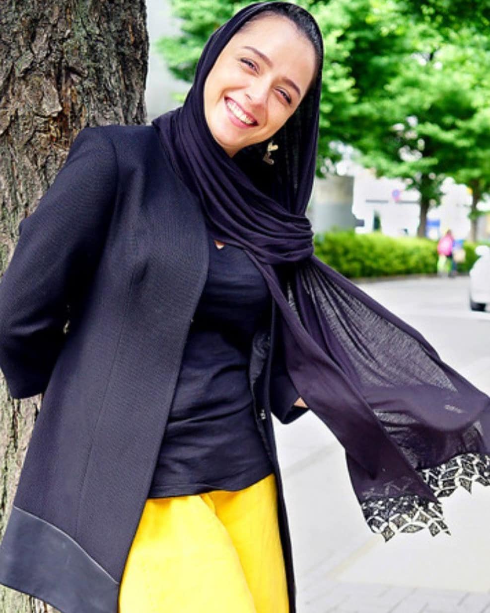 تی شرت یقه باز ترانه علیدوستی جنجال کرد/عکس تی شرت یقه باز ترانه علیدوستی جنجال کرد/عکس