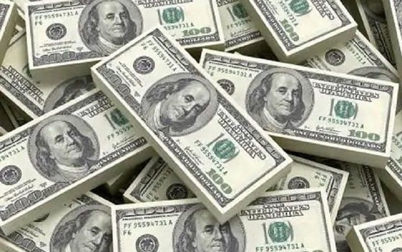 دلار همچنان صعودی است؛ قیمت امروز ۲۷۵۰۰ تومان