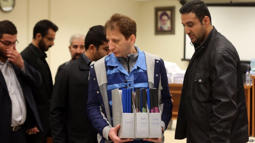 ما پرونده بابک زنجانی را فراموش نكرديم؛ شما چطور؟
