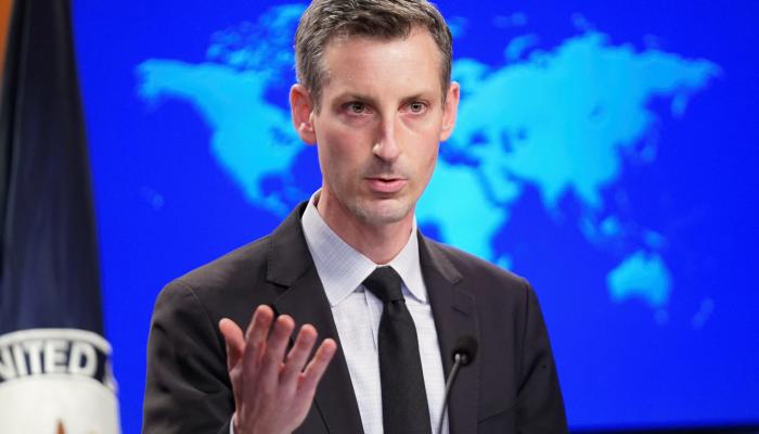 علاقه مند به بازگشت مشترک متقابل به تعهدات برجام هستیم علاقه مند به بازگشت مشترک متقابل به تعهدات برجام هستیم