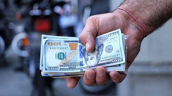 چرا قیمت دلار از مرز ۳۰هزار تومان گذشت؟