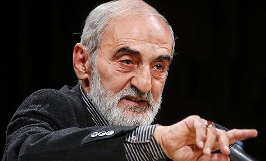درخواست حسین شریعتمداری از رئیسی برای اخراج مدیران باقیمانده از دولت قبل: با اقدامات پلشت مشکل آفرین می‌شوند