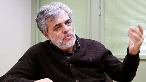 محمد مهاجری: عجیب چه «پشت‌پرده» هایی!