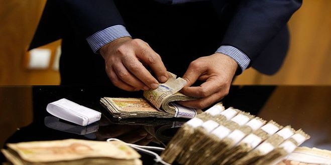 با تن دادن به شوک درمانی، با سرعت انحطاط را طی می‌کنیم | با عنوان‌ شیک کار غلط تغییر ماهیت نمی‌دهد | با سیاست‌های تورم‌زا می‌خواهند عدالت برقرار کنند!