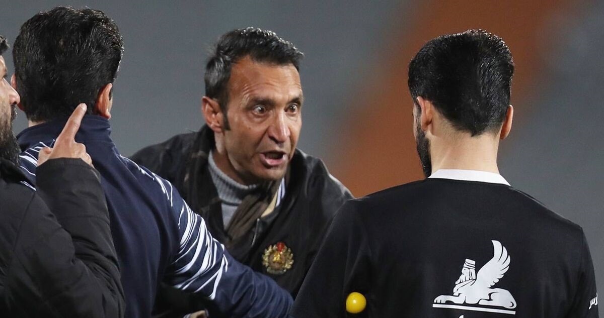 واکنش عجیب آقای گل استقلال به شکست برابر پرسپولیس واکنش عجیب آقای گل استقلال به شکست برابر پرسپولیس