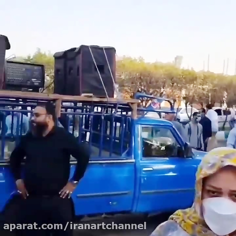 لغو مجوزهای قانونی با یک وانت و بلندگو