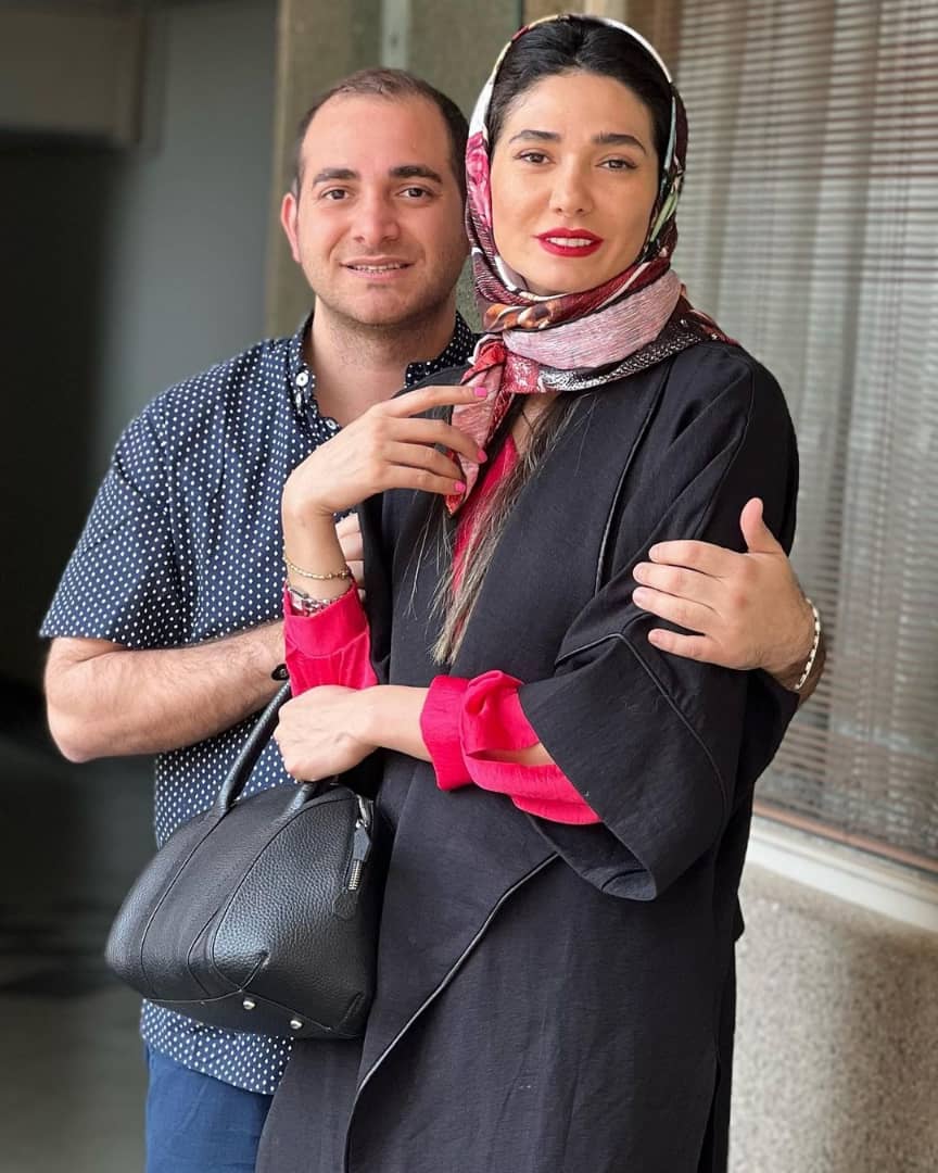 استایل مینا وحید در آغوش برادرش + عکس استایل مینا وحید در آغوش برادرش + عکس