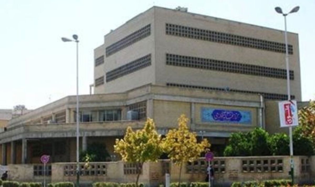 ماجرای ورود پلیس به دانشگاه شیراز و ضرب و شتم و بازداشت یک دانشجو