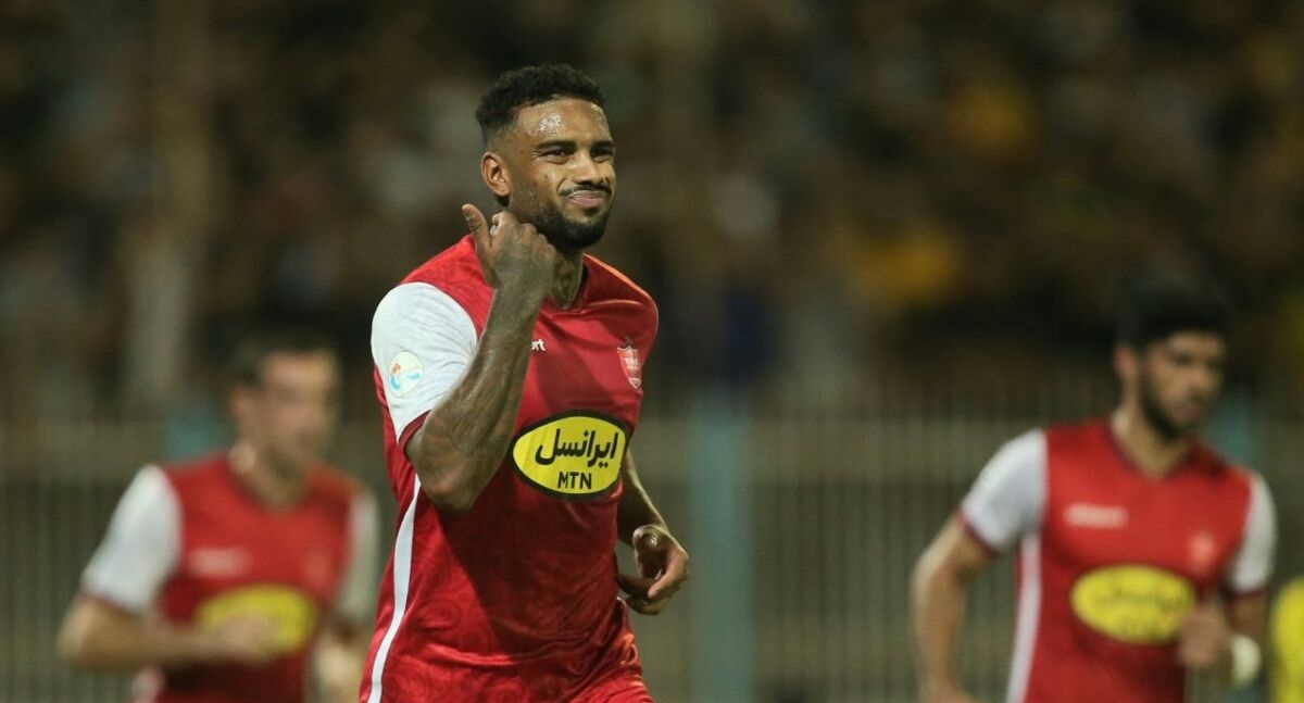 کمک دولت به پرسپولیس ؟ اعتراض استقلالیها به وزارت ورزش کمک دولت به پرسپولیس ؟ اعتراض استقلالیها به وزارت ورزش