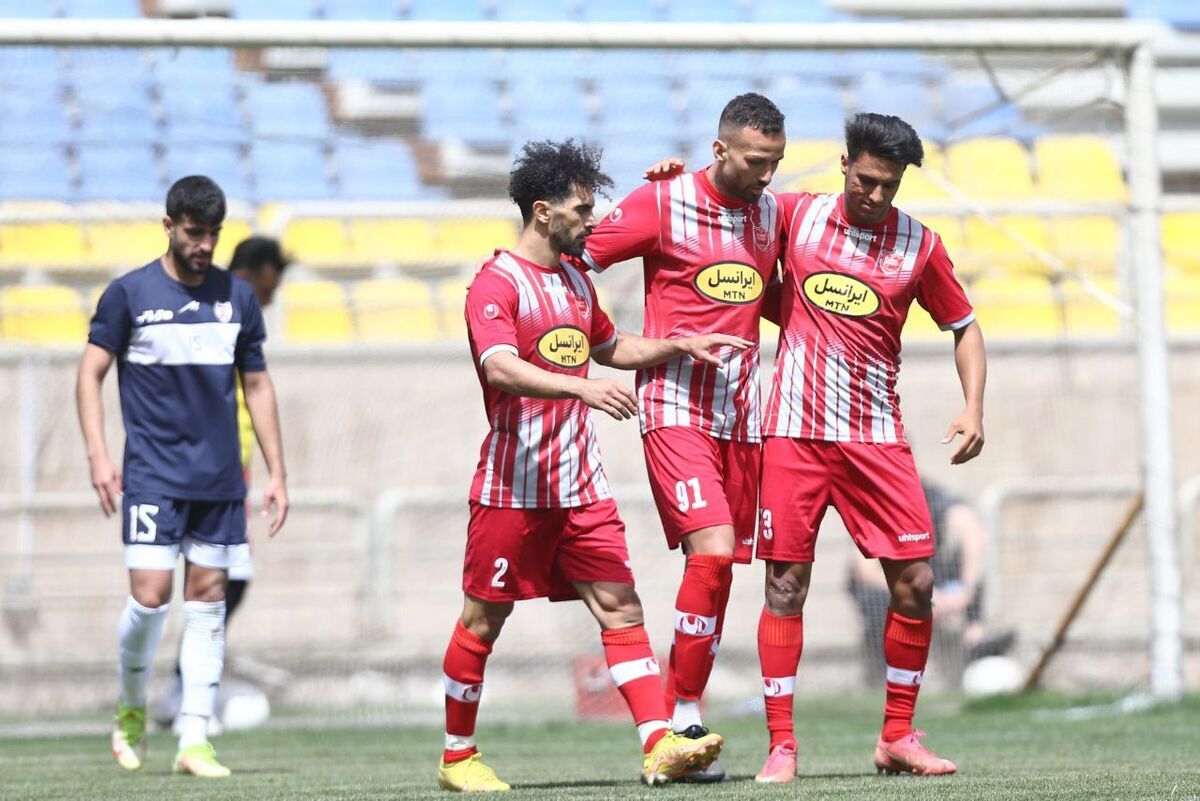 ناامیدی یحیی از مهاجم مورد علاقه اش در پرسپولیس ناامیدی یحیی از مهاجم مورد علاقه اش در پرسپولیس