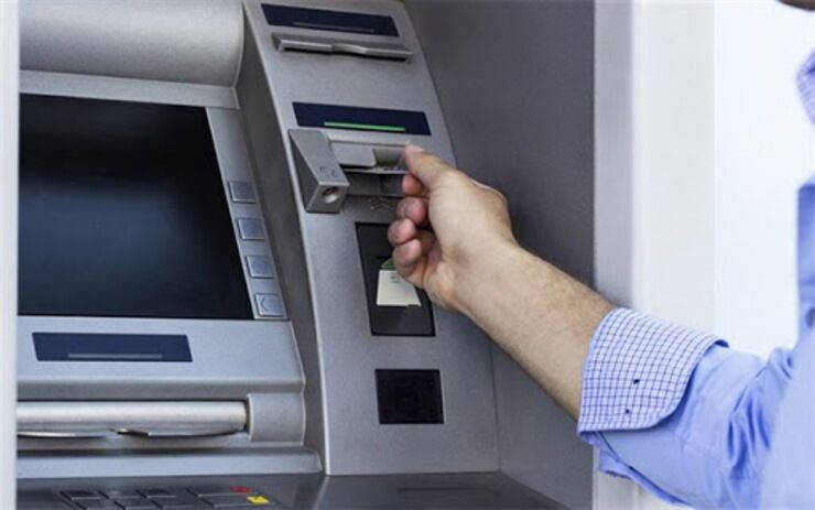 چرا سقف کارتبهکارت ۱ میلیارد تومان شد؟ چرا سقف کارتبهکارت ۱ میلیارد تومان شد؟