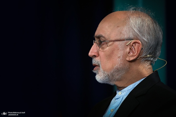 علی اکبر صالحی: با وجود همه اختلافات باید به صحنه بیاییم/ اگر ما بیتفاوتی نسبت به انتخابات نشان دهیم، در حقیقت نسبت به سرنوشتمان بیتفاوتی نشان میدهیم علی اکبر صالحی: با وجود همه اختلافات باید به صحنه بیاییم/ اگر ما بیتفاوتی نسبت به انتخابات نشان دهیم، در حقیقت نسبت به سرنوشتمان بیتفاوتی نشان میدهیم