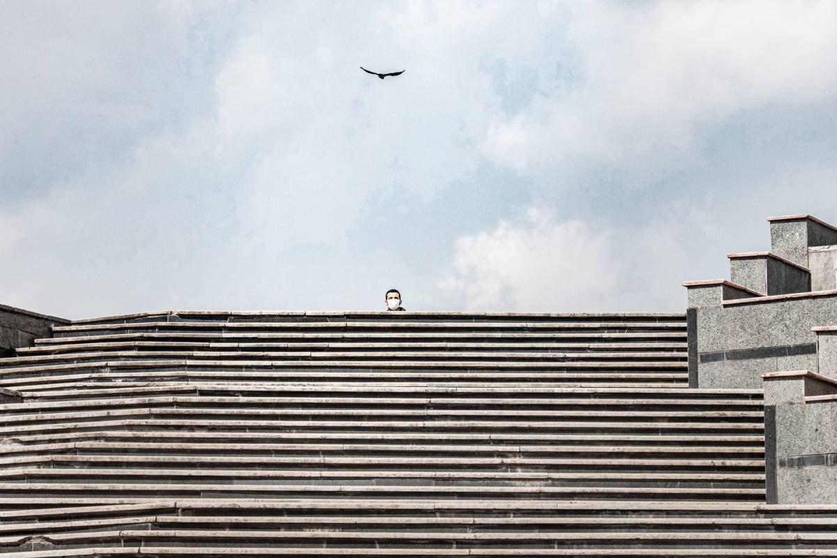 مراقب کرونا باشید مراقب کرونا باشید