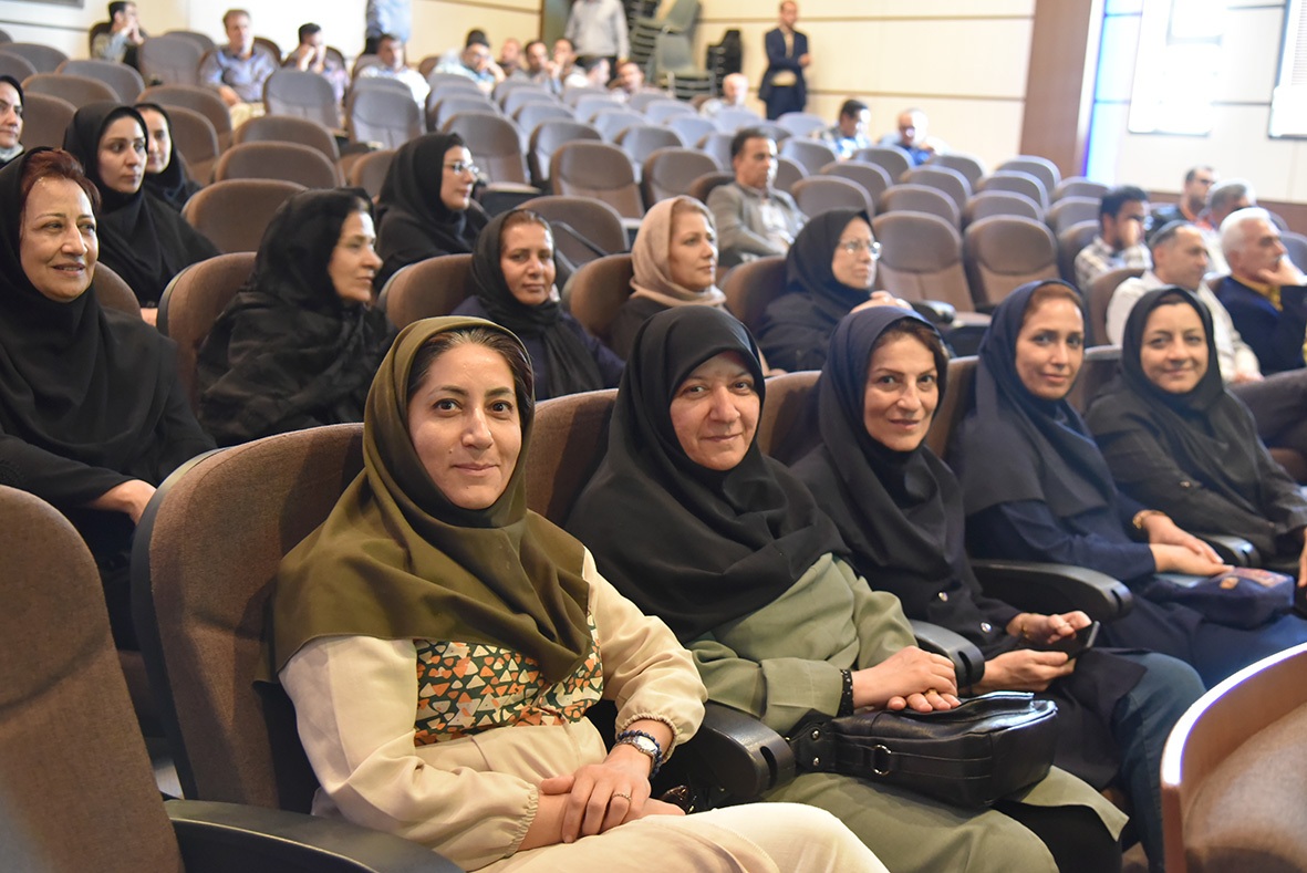 حقوق بازنشستگان تامین اجتماعی از فروردین چقدر می شود؟
