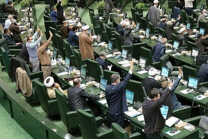 انتشار لیست ادعای از برخی نمایندگانی که خودروهای «دیگنیتی» و «فیدیلیتی» دریافت کرده‌اند