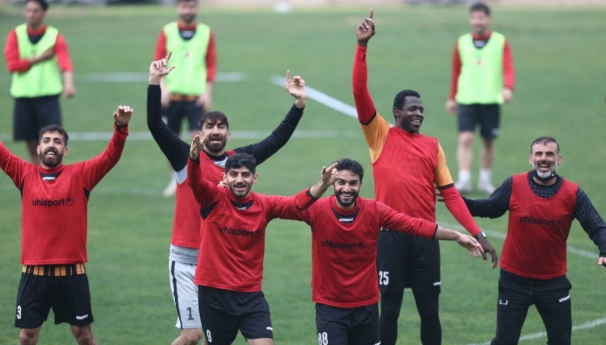 جدایی دو ستاره پرسپولیس ؟ یحیی اوکی داد جدایی دو ستاره پرسپولیس ؟ یحیی اوکی داد