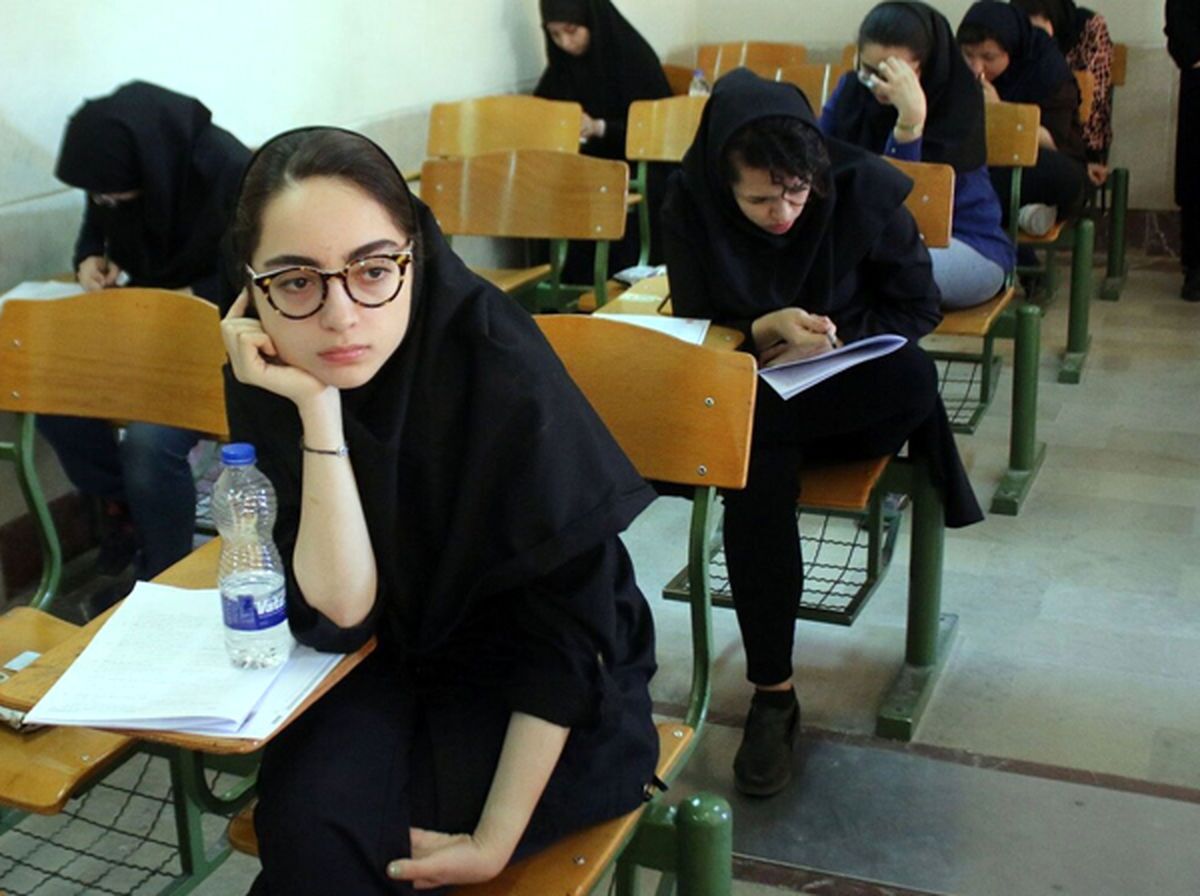 افشاگری یک دختر ۲۰ساله از فضای مدارس در ایام امتحانات