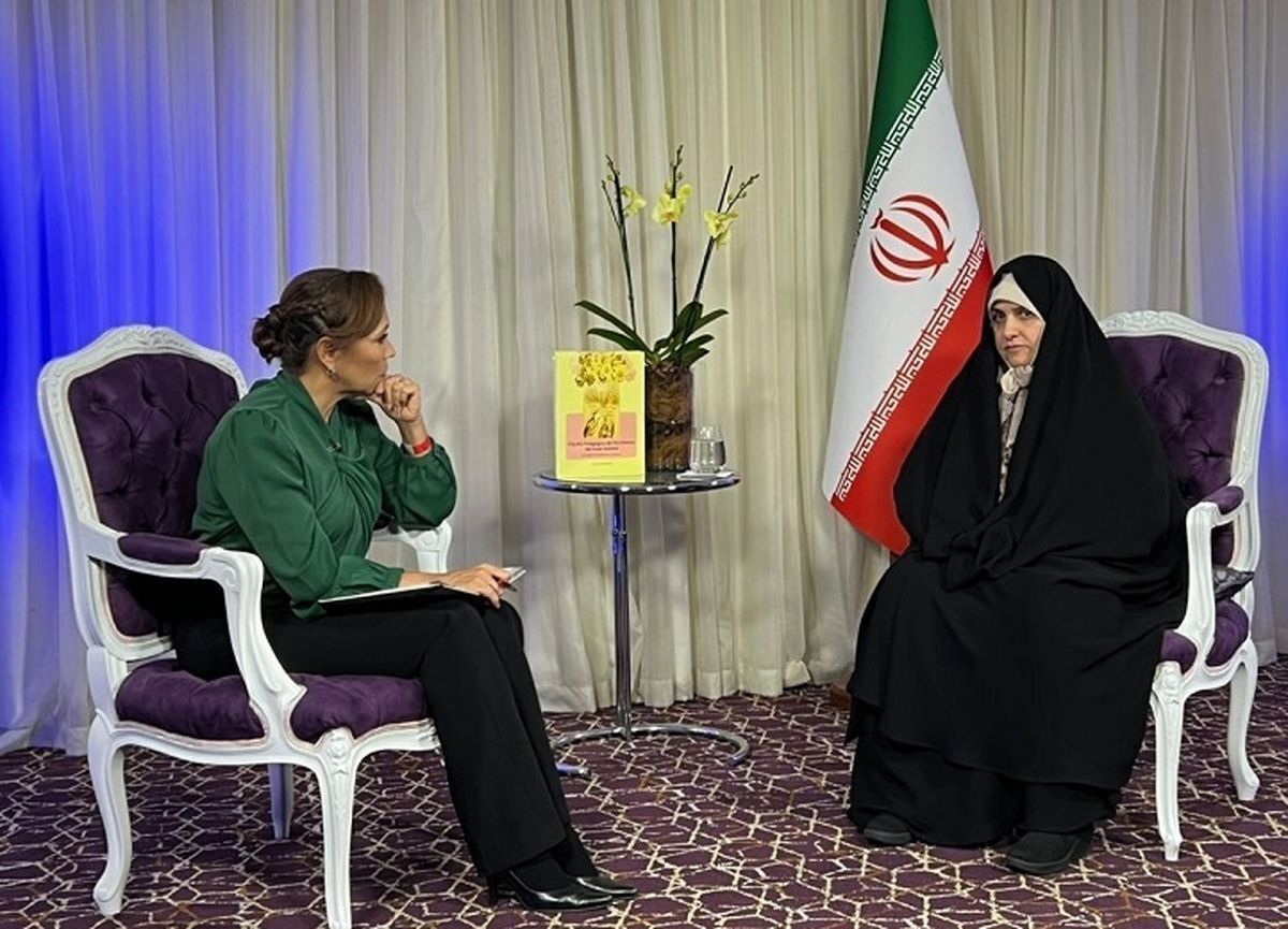 سخت نیست خانم علم الهدی! استعفا کنید و به خانه برگردید