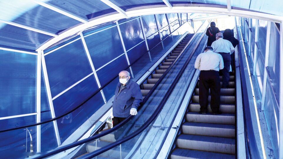 پشتپرده غیبشدن پلههای برقی تهران چیست؟ پشتپرده غیبشدن پلههای برقی تهران چیست؟