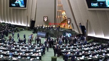تذکرات پی در پی نمایندگان بر سر حقوق بازنشستگان /قالیباف خبر از یک توافق دارد