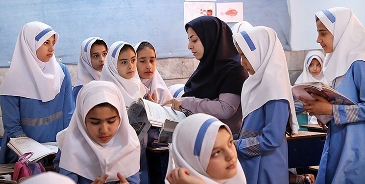 بلاتکلیفیِ جمعی از شرکت‌کنندگان در آزمون استخدامی آموزش و پرورش
