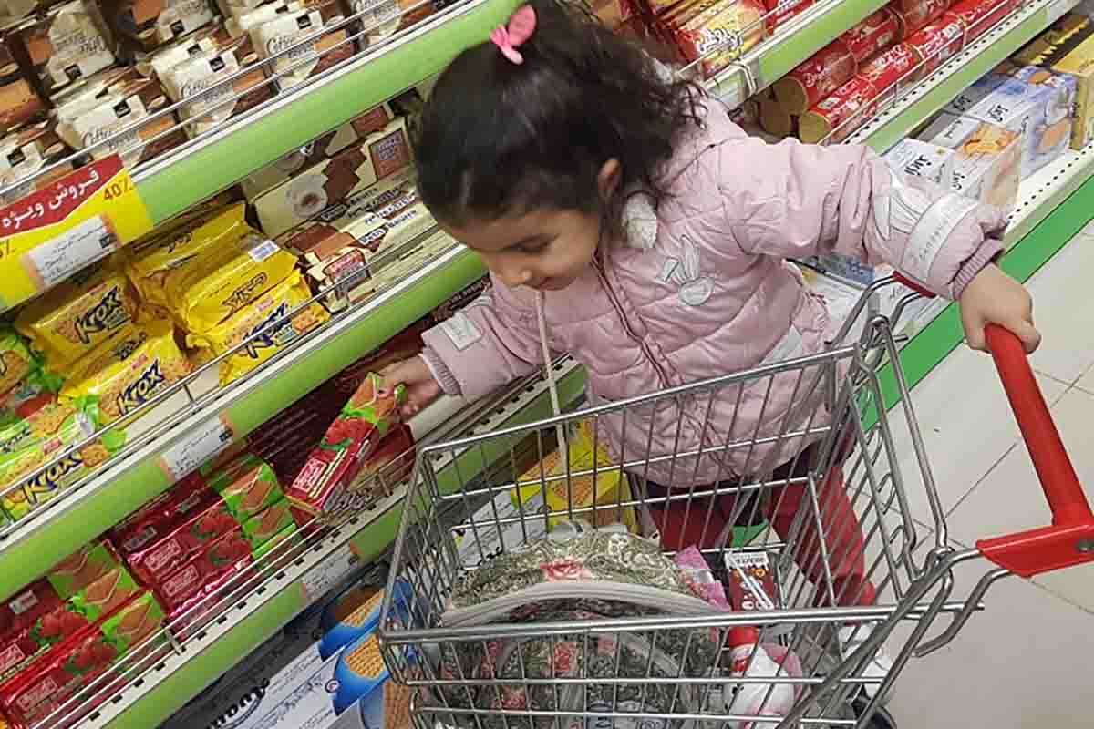 جزئیات یارانه غذایی دولت برای کودکان/ امکان برداشت نقدی در این طرح وجود ندارد