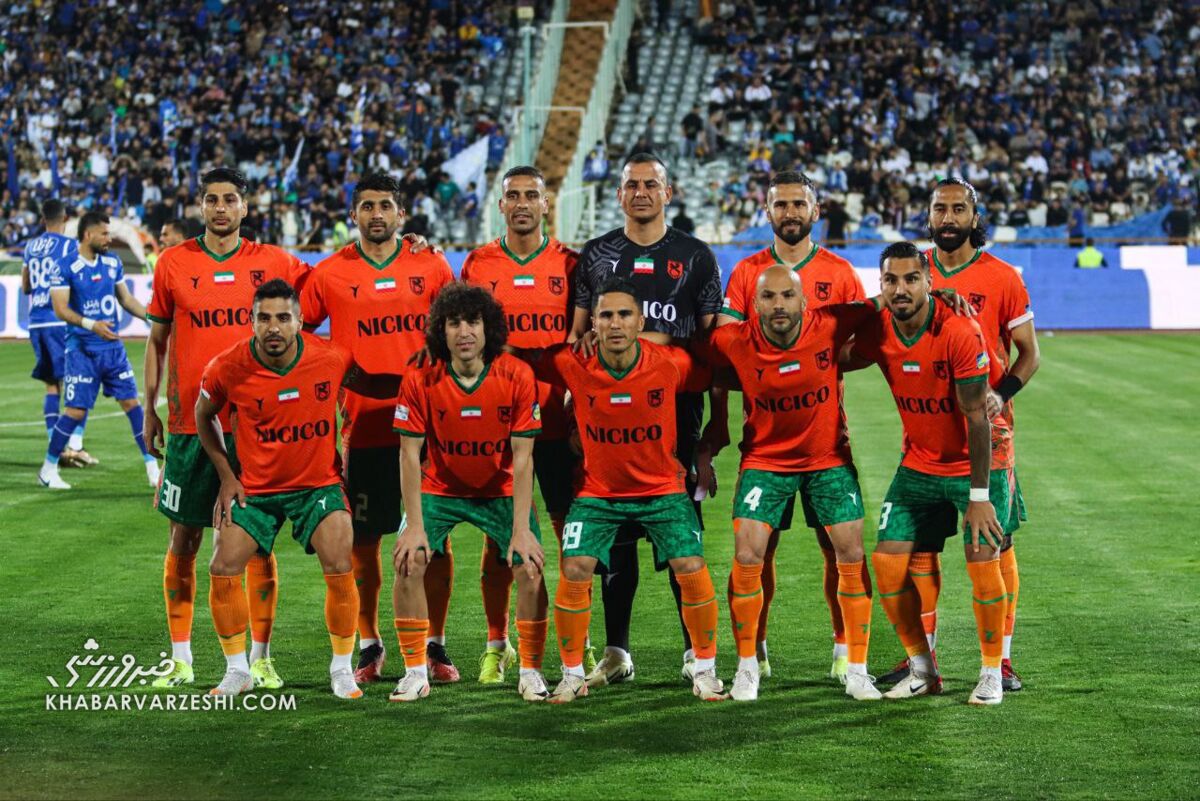 ۴ استقلالی علیه قهرمانی پرسپولیس ۴ استقلالی علیه قهرمانی پرسپولیس
