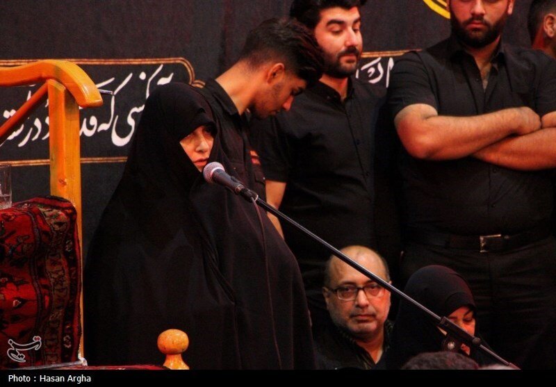 تصاویری از جمیله علمالهدی در حسینیه اعظم زنجان