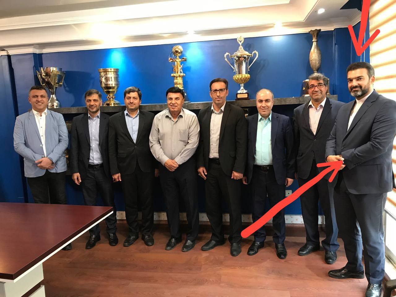 اعتراض طرفداران پرسپولیس به حضور یک استقلالی در باشگاه