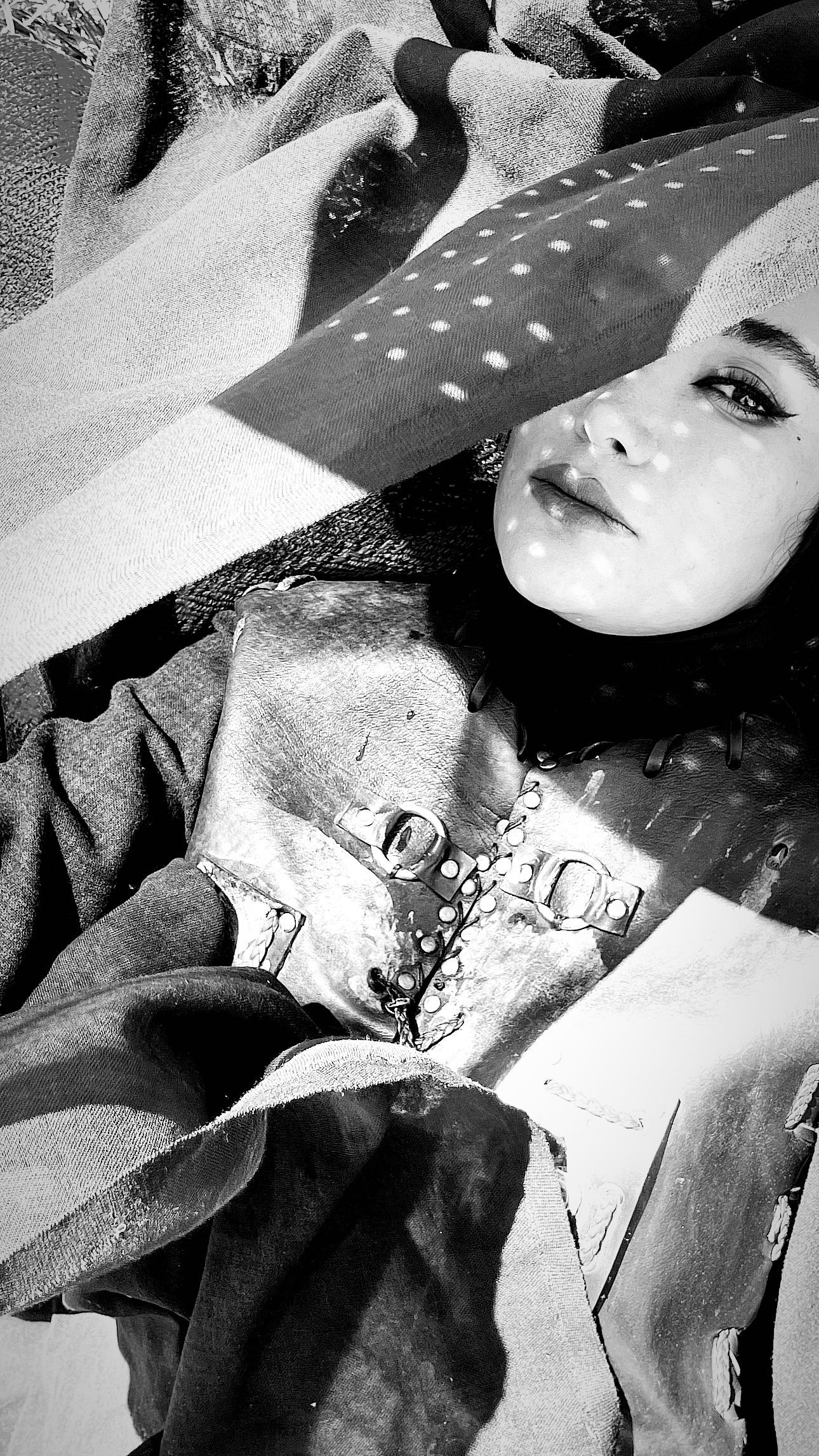 چهره جذاب خانم بازیگر فاصله‌ها در سن 40 سالگی