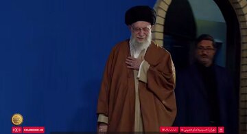 چرا امسال رهبر انقلاب به مشهد نرفتند؟ چرا امسال رهبر انقلاب به مشهد نرفتند؟