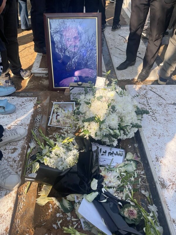 مراسم خاکسپاری سعید پیردوست در قطعه هنرمندان