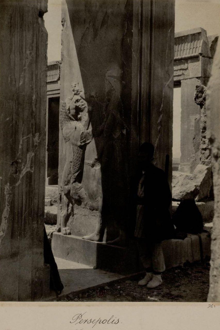 تصاویر تاریخی تخت جمشید از سال 1860 منتشر شد!