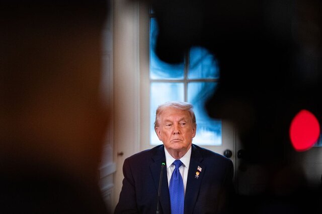 چرا ترامپ از حمله به ایران عقب نشست؟