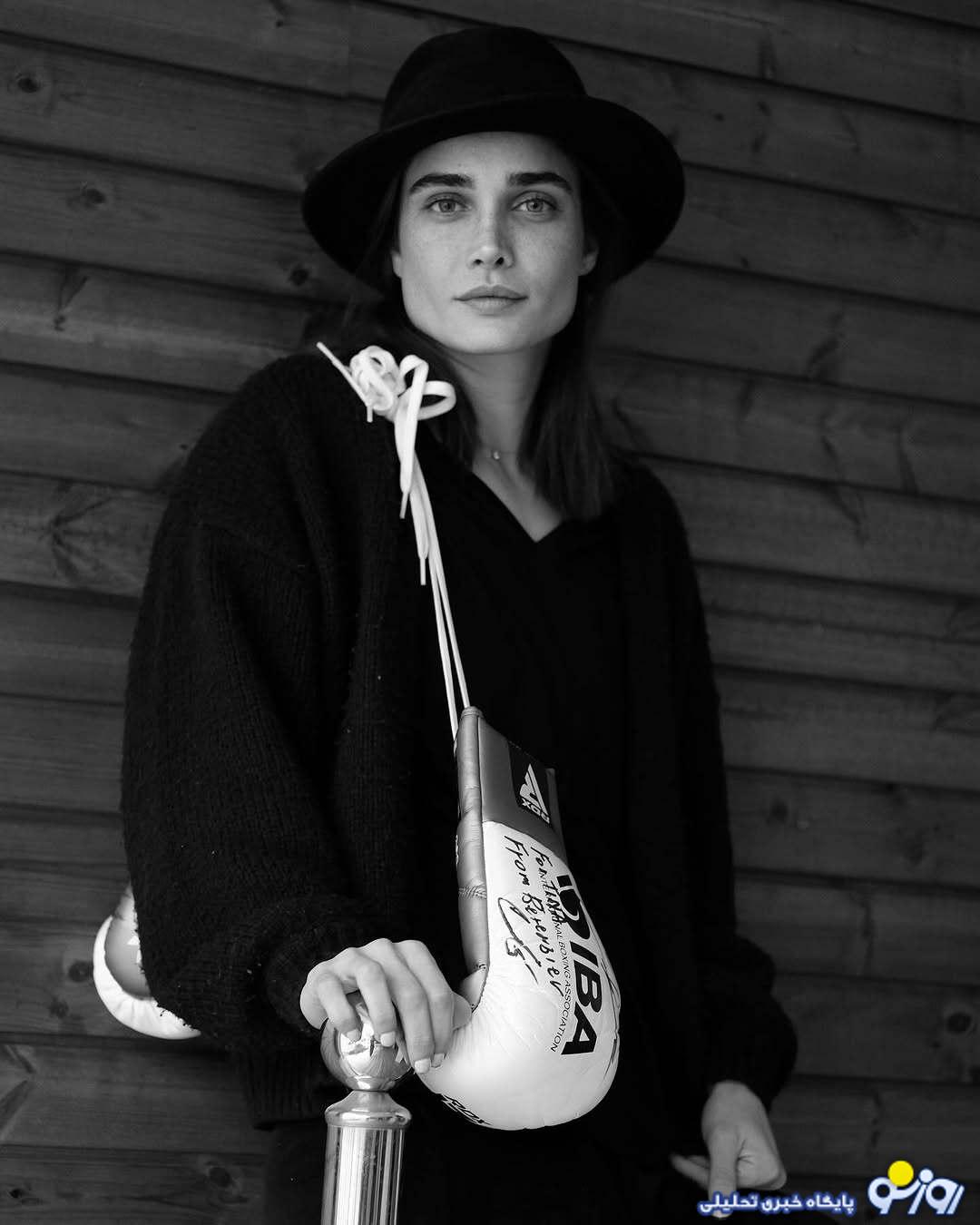 دختری جذاب و ورزشکار و هنرمند حرفه‌ای ایرانی!