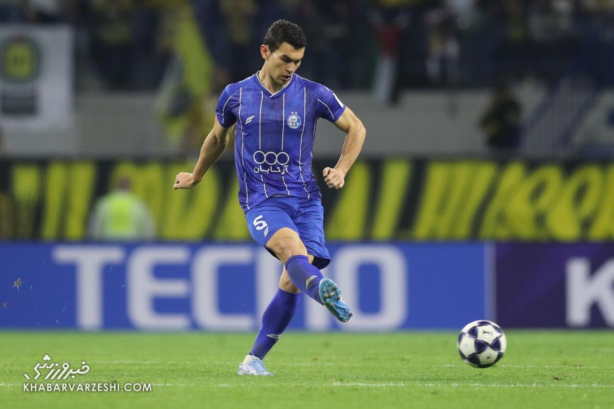 تلاش مرموز برای ملاقات با ستاره استقلال در دبی/ چه کسانی به دنبال رستم بودند؟ تلاش مرموز برای ملاقات با ستاره استقلال در دبی/ چه کسانی به دنبال رستم بودند؟