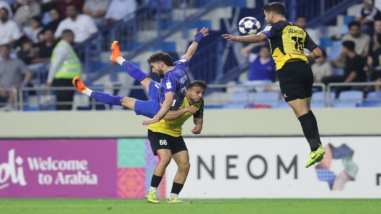 اتحاد اردنیها برای پیروزی مقابل استقلال اتحاد اردنیها برای پیروزی مقابل استقلال