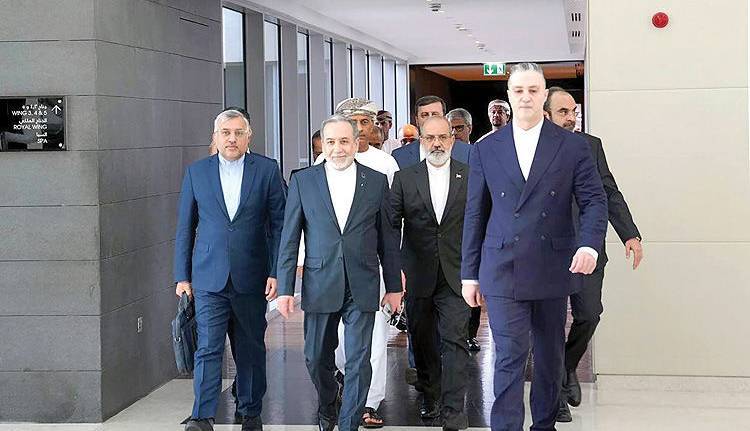 خبرگزاری دولت: در مذاکرات ژنو بر روی برخی مباحث کلی تفاهم شده است / قرار شد گفتوگو درباره جزییات بیشتر، پس از مشورت هیاتها با پایتختها ادامه یابد خبرگزاری دولت: در مذاکرات ژنو بر روی برخی مباحث کلی تفاهم شده است / قرار شد گفتوگو درباره جزییات بیشتر، پس از مشورت هیاتها با پایتختها ادامه یابد