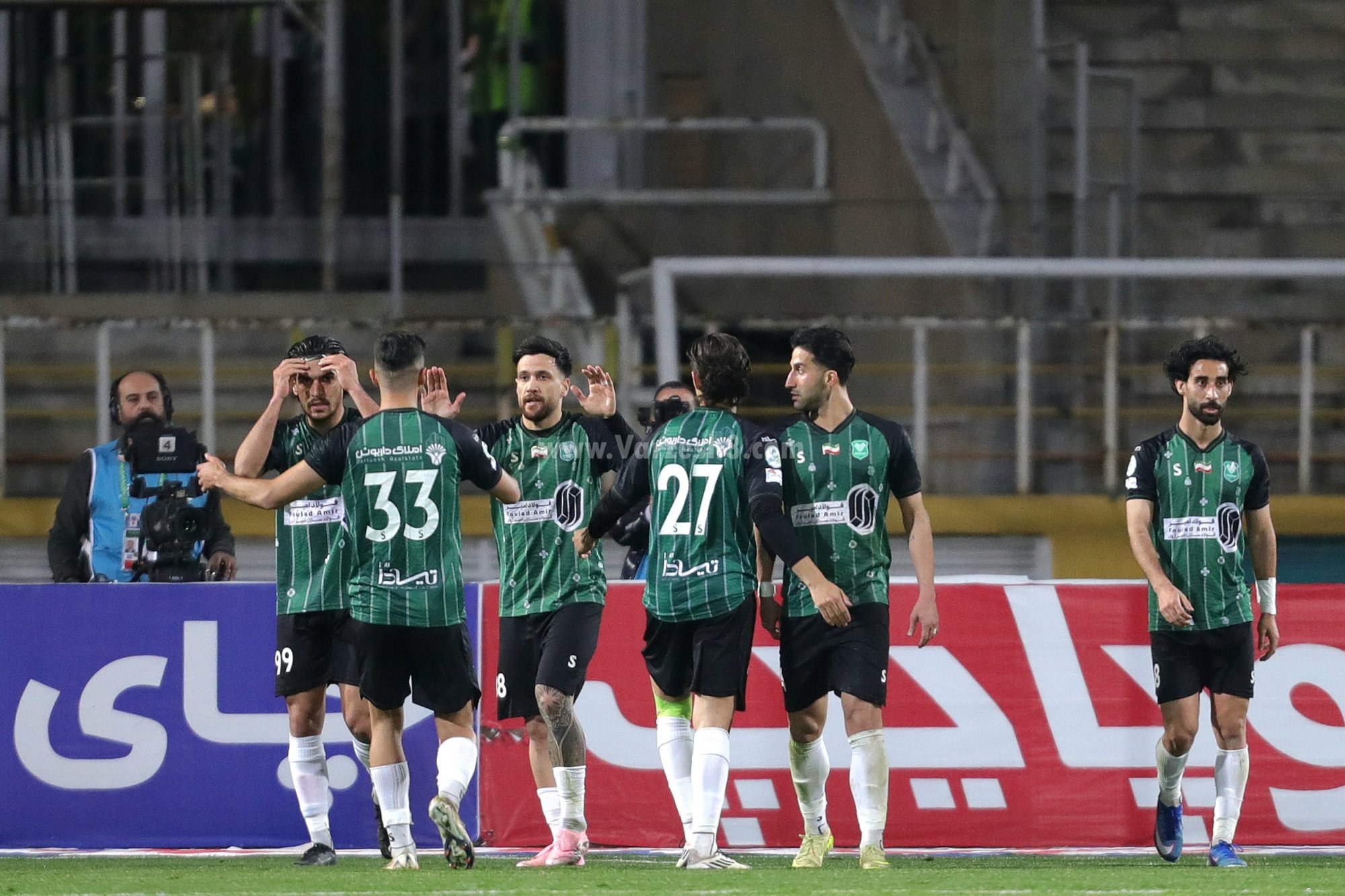 کابوس پرسپولیس، این گروه 11 نفره! کابوس پرسپولیس، این گروه 11 نفره!